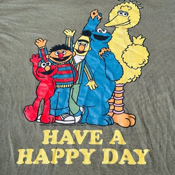 (2) Sesame Street Men's Graphic T-Shirts - Size Medium Crew Neck - Picture 3 of 15